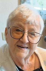 Janet Espitia's Instagram, Twitter & Facebook