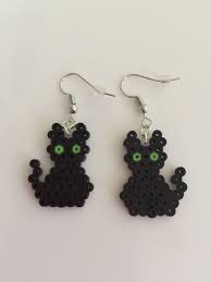 A Personal Favorite From My Etsy Shop Https Www Etsy Com Listing 540402243 Black Cat Perler Ear Crochet Earrings Pattern Perler Beads Designs Perler Earrings