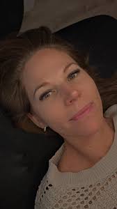 Chaque pose est unique, mais le wow reste toujours le même. Merci de  m’avoir choisie et de m’avoir fait confiance! 🫶🏼✨️