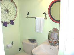 So check out this fun collection of the 15 upcycling ideas for old bike wheel and give an immense boost to your diy home decor with a touch of awesomeness. Bicycle Themed Rooms Best Bike Theme Winner Bike Room Bicycle Room Room Themes