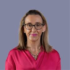 The main reason I went back into the Operations arena was that I felt I  could still make a difference and enhance people's lives spreading  awareness of financial crime and how to