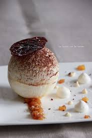 la cerise sur le gateau via flickr sphere de meringue au miel mousse nougat coeur de pommes facon tatin desserts gourmet desserts food