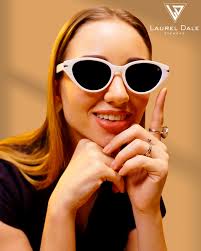 Laurel_dale_official