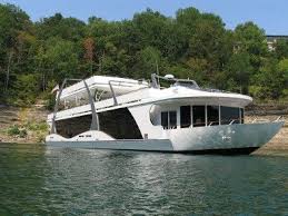 Our summer season reservations fill up fast so call us today at 1.800.844.8862 for more information! Pretty Maybe Too Fancy Lolused Boats For Sale Used Houseboats For Sale Used Yachts For Sale Floating House Boat Houseboat Living