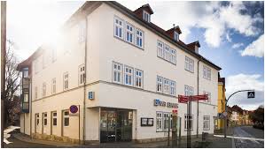 Ob sie dabei mit uns per videotelefonie sprechen oder per chat mit uns schreiben möchten, bleibt ganz ihnen überlassen. Vr Bank Westthuringen Eg Kompetenzzentrum Bad Langensalza In Der Stadt Bad Langensalza