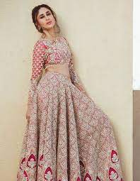 Fida Here S Kareena Kapoor S Tashan Lehenga Designs Indian Wedding Lehenga Pakistani Dresses