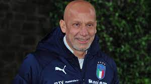 Infuria la battaglia per la poltrona di presidente della figc lasciata vacante dal dimissionario abete. Krebs Besiegt Fussball Legende Gianluca Vialli Wieder Gesund