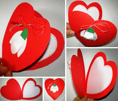 Tot în acest material îți oferim și idei de felicitari de 8 martie pentru iubita ta. Materiale Didactice De 10 Zece FelicitÄƒri Pentru 8 Martie Valentine Crafts For Kids Valentine Crafts March Crafts