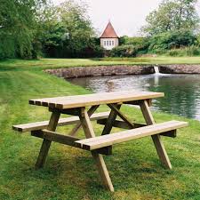 This hgg has been made in the uk from fsc standard, slow grown, scandinavian spruce. Wooden Picnic Table S Duncombe Sawmill Local And Uk Delivery From Yorkshire