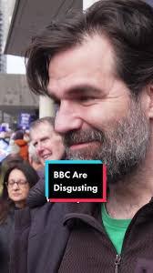 Jon Delaney's Instagram, Twitter & Facebook