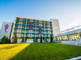 Guest rooms offer a flat screen tv, air conditioning, and a minibar, and venus suite hotel makes getting online easy as free wifi is available. Cazare Venus 2021 Oferte Cazare Hoteluri Venus Paradis Vacante De Vis