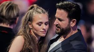 She competed in the 4 × 400 metres relay at the 2016 european athletics championships. Michael Wendler Und Laura Trennungs Gerucht Nach Kz Kommentar Nrw