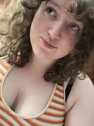 Sharing humorous experiences with like-minded people