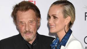 Selon le parisien, la veille, l'aumônier des motards de lourdes, don pascal, a remis à pierre billon un. Johnny Hallyday Son Manager Present Lors De Sa Fin De Vie Livre Un Temoignage Bouleversant Femme Actuelle Le Mag