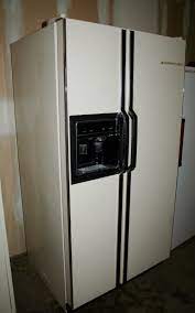 Can it be installed in this one? Lot 1 Kenmore 27 Cu Ft Side By Side Refrigerator In Almond W Ice Maker Norcal Online Estate Auctions Estate Liquidation Sales