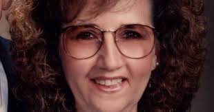 Phyllis Colvin's Instagram, Twitter & Facebook