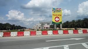 It is the center of hilir perak district and the third largest town of perak state. New Pantai Barat Highway Lpb 215 8 Km Page 7 Skyscrapercity