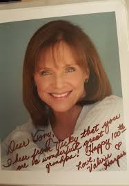 Valerie Harper Hand signed 8x10 Autograph Photo