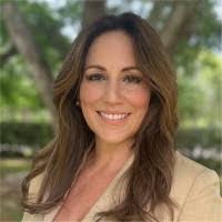 Pilar Rojas's Instagram, Twitter & Facebook