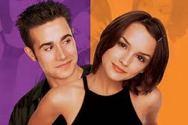 90's movie lovers, can you believe it's been 26 years since She's All That  premiered??? This film was directed by my friend, Robert Iscove; and it's  amazing to see that it's still