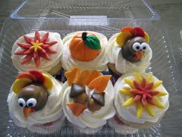 Easy adorable thanksgiving cupcake decorating ideas. Thanksgiving Cakes Decoration Ideas Little Birthday Cakes