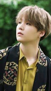 2019 hatte die südkoreanische band das londoner wembley stadion an zwei tagen binnen 90 minuten ausverkauft. Bts 2019 Summer Package Wallpaper Fotos De Suga Yoongi Bts Suga Suga