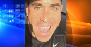 It's not even the first time the well-known chef has reportedly tried  robbing a bank to address some of his financial problems. Full Story:  https://ktla.com/news/california/california-chef-suspected-in-3-bank-robberies-in-single-day/