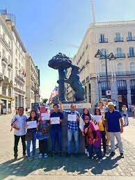 The mission of the united states embassy is to advance the interests of the united states, and to serve and protect u.s. My Embassy In Madrid Malaysia In Spain On Twitter The Embassy Of Malaysia In Spain Flying The Colors Of Jalur Gemilang In Old Town Madrid For The Anakanakmalaysia2017 Campaign Https T Co Cpeeb1esmk