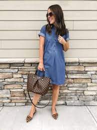 20 Trendy Jean Dresses Glamsugarcom Denim Dress Outfit Fall Dress Outfit Chambray Dress Outfit