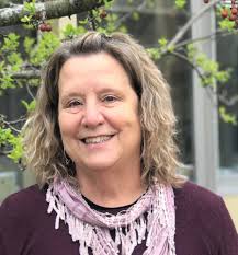 As the school year comes to a close, we'd like to recognize 3 Dunwiddie  staff members