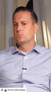 I'm biased because I filmed this, and @thomas_themindguy is a friend, but I  LOOOVE nuggets of wisdom like this because it resonates so hard. People are  not disposable. 💛✨️