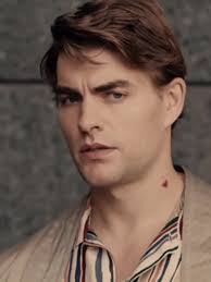 Seth Eden's Instagram, Twitter & Facebook