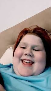 Tara Cherney's Instagram, Twitter & Facebook