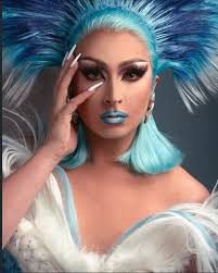 Leona Winter in her "Chevelure Couture" (Hair Couture) runway for Drag Race  France.