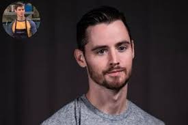 Dan Benson's Instagram, Twitter & Facebook