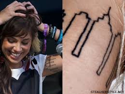 Få de seneste nyheder og bedste historier. Christina Perri S Tattoos Meanings Steal Her Style