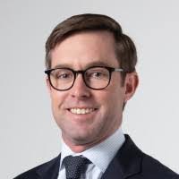 Robert Hoar's Instagram, Twitter & Facebook