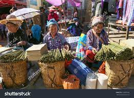 Laomeng December 16 Traders Wait Customers Stock Photo 125087636 |  Shutterstock