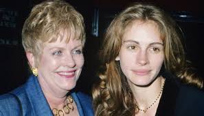 Julia Roberts pays sweet tribute to late mom Betty