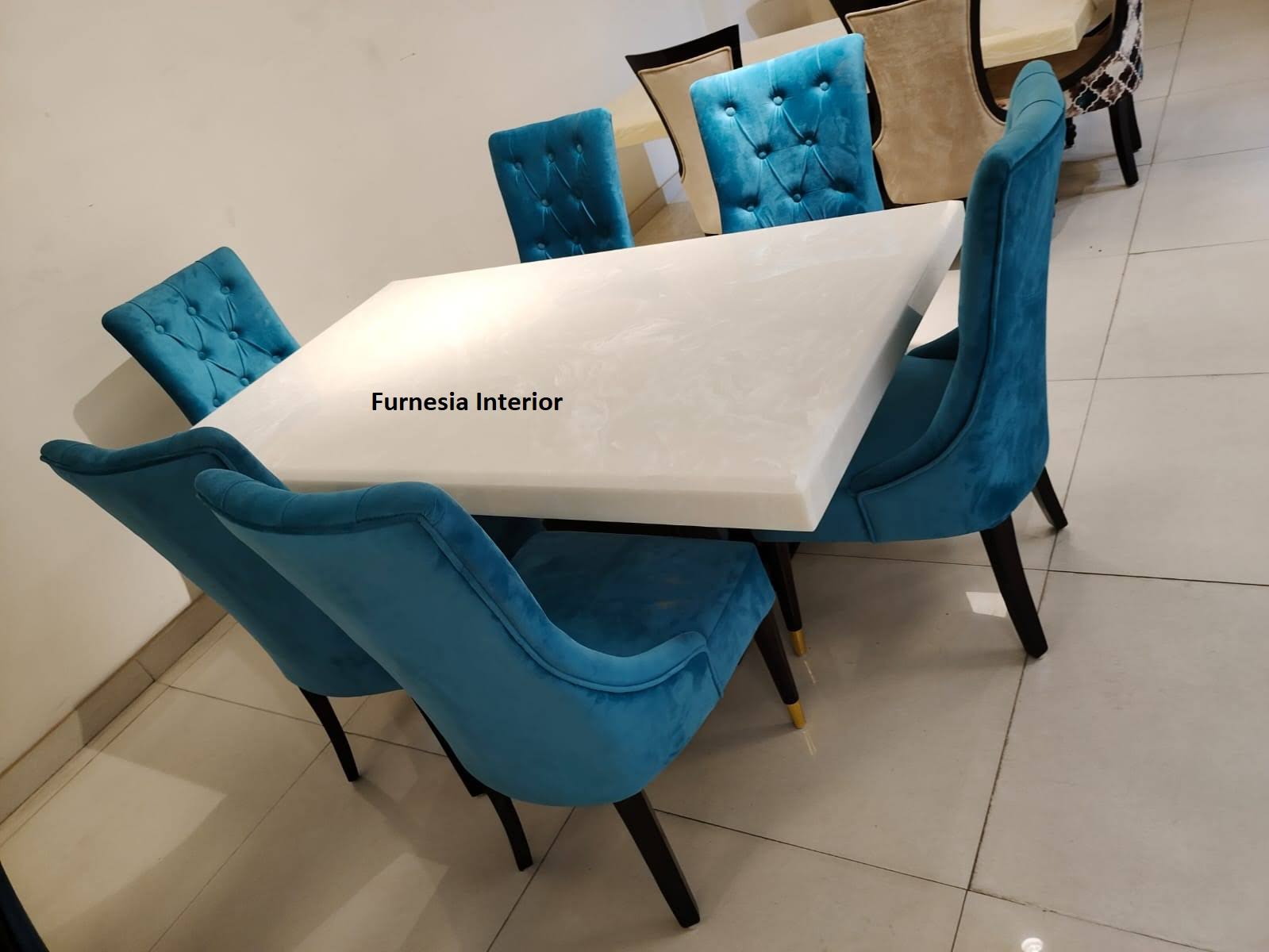 Modern Onyx Top Dining Table