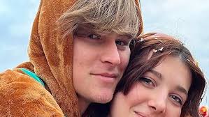 Leonardo Brown, la donazione dei polmoni e il post della moglie dell'uomo  che li ha ricevuti: “Vive e respira con noi”