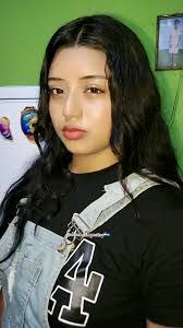 Alison Campos's Instagram, Twitter & Facebook