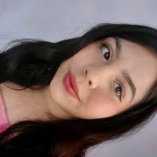 Melody León (@melody_leon)