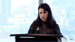 The 5x05 closet scene with jenny and niki is the hottest scene of the l word for me. 10 Things You Didn T Know About Mia Kirshner