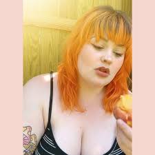 “You know I can, uh, eat a peach for hours”