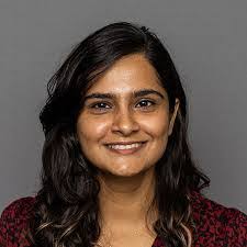 Izel Rivera's Instagram, Twitter & Facebook