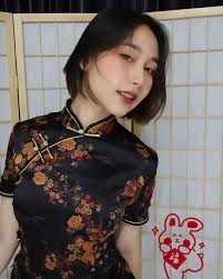 รวมรูปภาพของ อาหมวย ไข่เน่า Kainaoa ตะวัน ลงรูปฉลองตรุษจีน  เห็นแล้วอยากให้แต๊ะเอีย รูปที่ 6 จาก 6