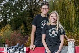 Sarah ‍ cyclist @jumbovismaroad@redbullbe athlete #givesyouwings godfather of @towalkagaintwa 'stilstaan is achteruitgaan' #all4goolie. Wout Van Aert En Sarah Ontwerpen T Shirt Voor De Warmste Wee Herentals Gazet Van Antwerpen Mobile
