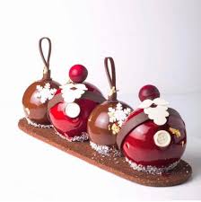 Pastry Elite On Instagram Have You Started Designing Your Buche De Noels Yet This Is Brou Idee Recette Noel Recette Dessert Noel Dessert De Noel Original