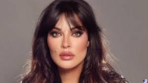 وجه نادين نجيم الأجمل عربيا